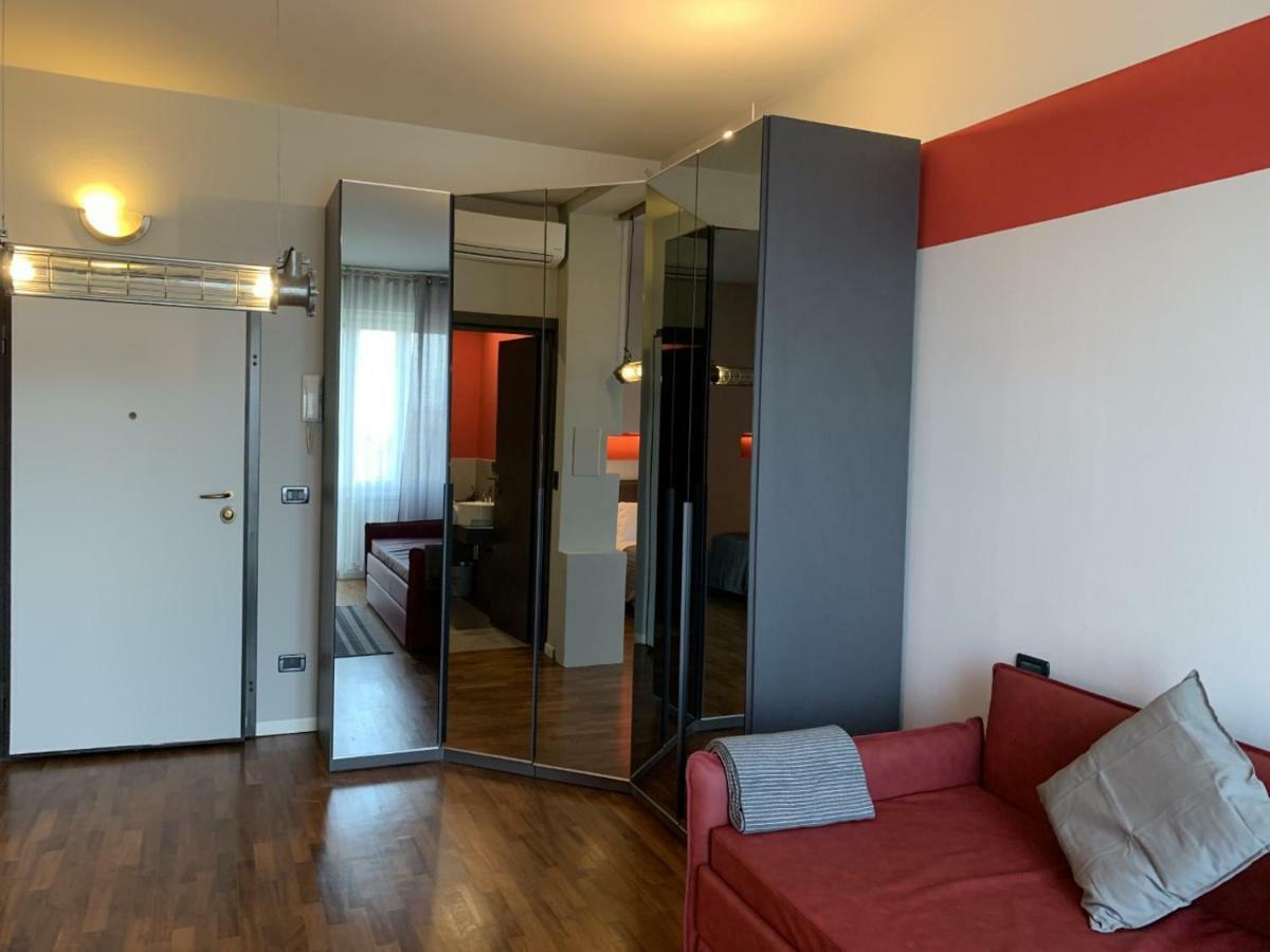 Carlotta Station Suite Bolonya Dış mekan fotoğraf