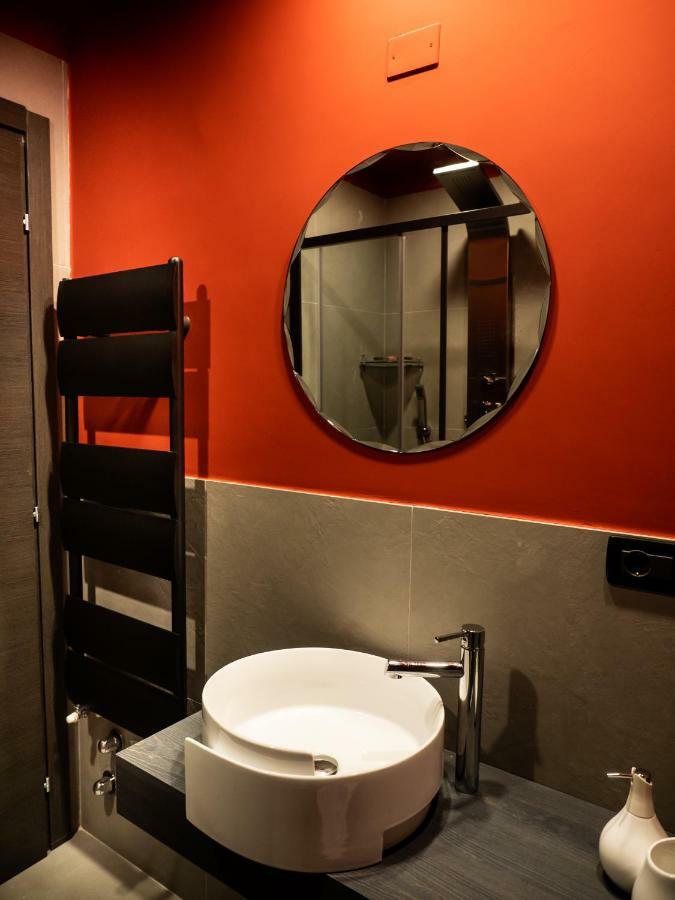 Carlotta Station Suite Bolonya Dış mekan fotoğraf
