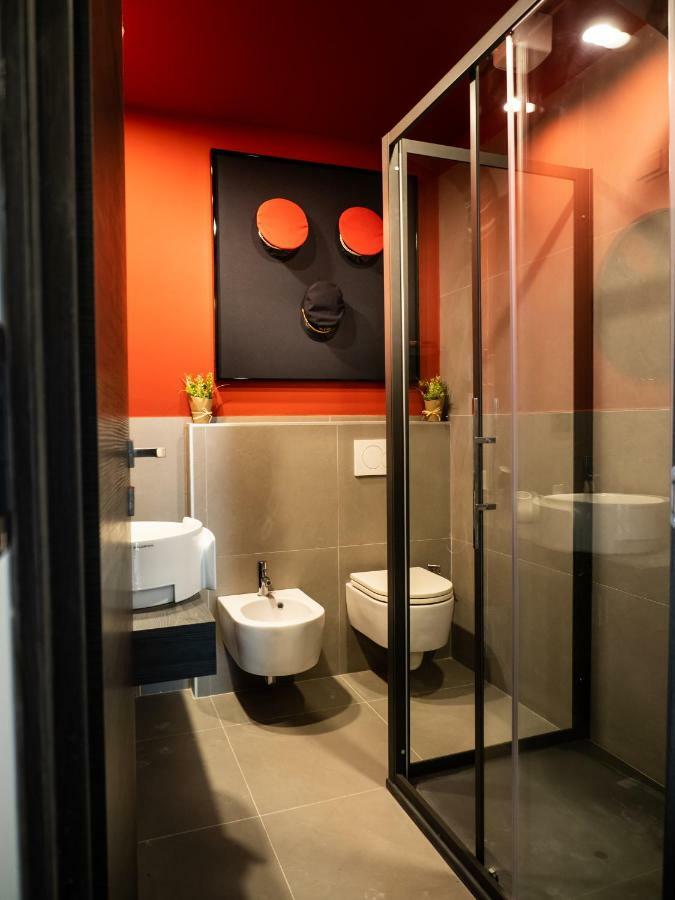 Carlotta Station Suite Bolonya Dış mekan fotoğraf