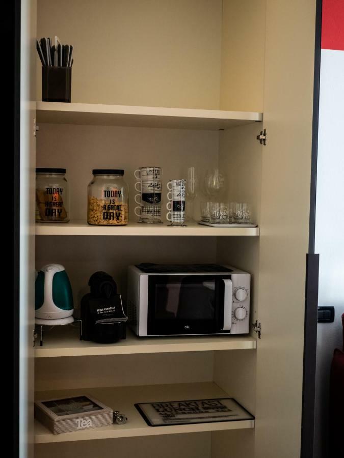 Carlotta Station Suite Bolonya Dış mekan fotoğraf